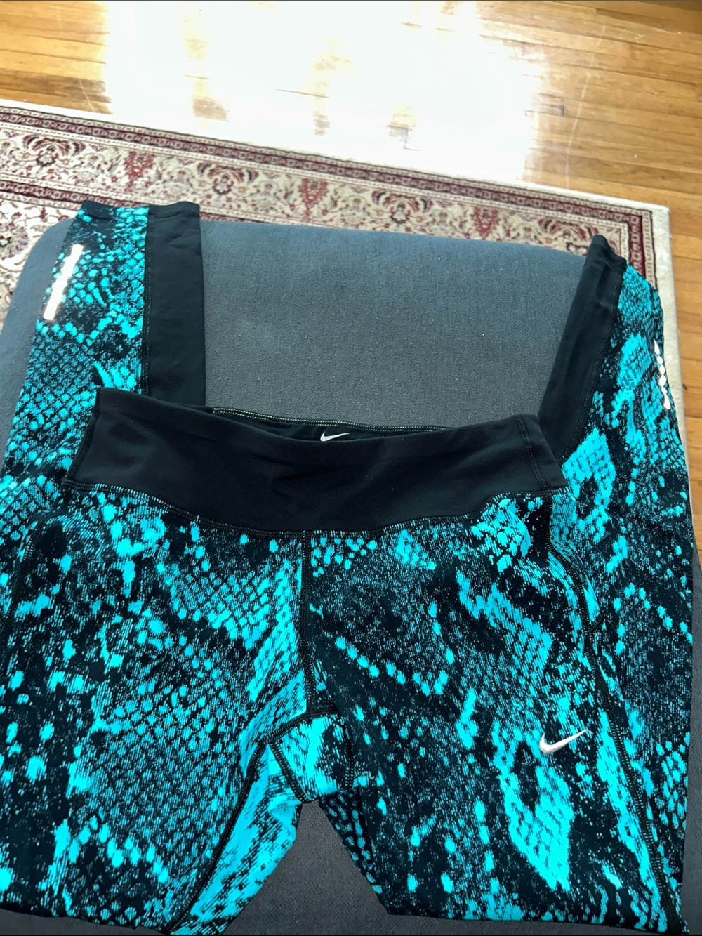 Nike Black & Teal Snake-Print Running Tights